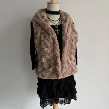 Let Me GIow 인조 모피 베스트 후드 부착 QVC S 사이즈