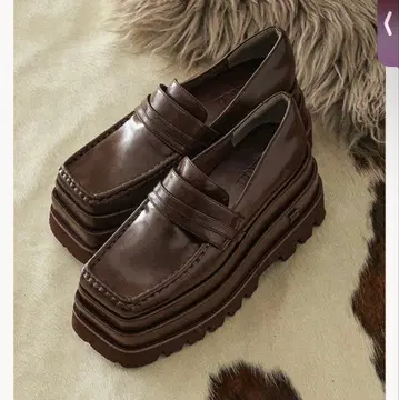 Darich 에나멜 플랫폼 로퍼