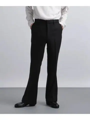 HARE TR 슬림 플레어 팬츠 블랙