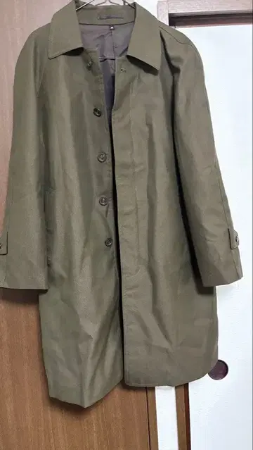 올리브 트렌치코트 사이즈 94