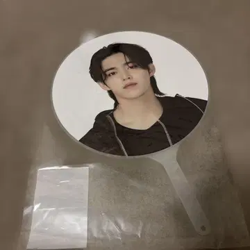 에스쿱스 세븐틴 피켓 부채 Follow