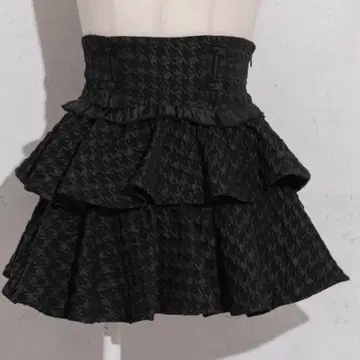 pium 피 티어드 프릴 도리 미니 스커트 블랙 믹스 지뢰계