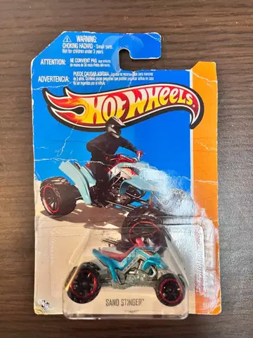 Hot Wheels Sand Stinger 2013