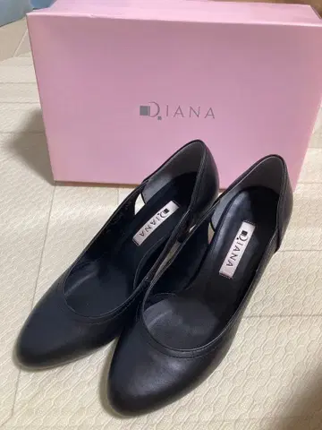 [ 새상품 미사용 ] DIANA 블랙 펌프스 21.5