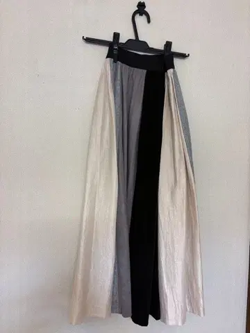 [라모 월드 럭스] 롱 스커트