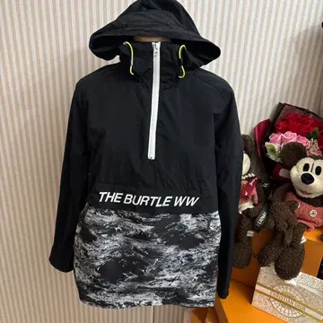 BURTLE 바틀 4054 아노락 후드티 블랙 우드 S 사이즈