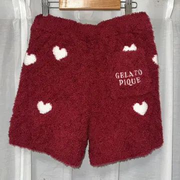 젤라또피케 2023년 크리스마스 컬렉션 아란 하트 무늬 숏팬츠