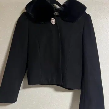 An MILLE 안미르 숏코트 블랙 검정