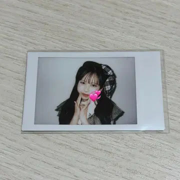 마츠모토 카렌 탐정 의상 폴라로이드