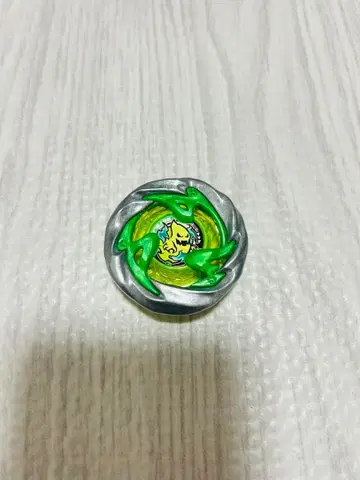 베이블레이드 x 고스트 서클 블레이드만