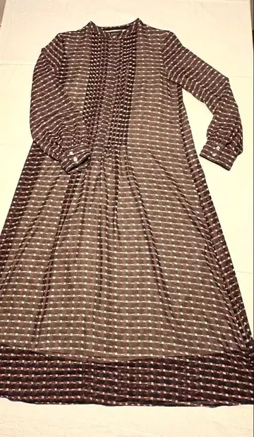 가을 겨울용 Reflect 브라운 계열 롱 원피스