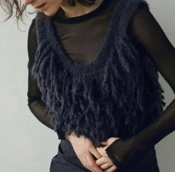 anuke / Fringe Knit Bustier 차콜 그레이