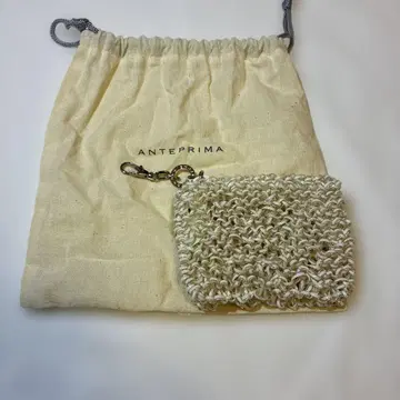 ANTEPRIMA 참 파우치 화이트 실버