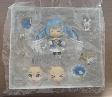 하츠네 미쿠 넨도로이드 유키 미쿠 2020