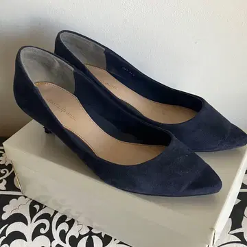 [ neue diffusion ] 네이비 펌프스