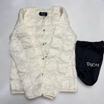 타이온 베이직 크루넥 버튼 이너 다운 자켓