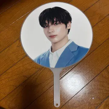 HUENINGKAI 휴닝카이 부채 ACT PROMISE txt