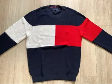 TOMMY HILFIGER 니트 스웨터 L 사이즈