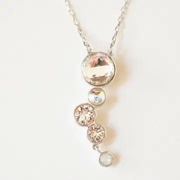 스와로브스키 서클 크리스탈 펜던트