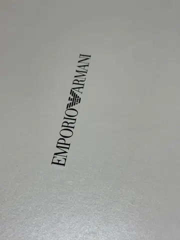 EMPORIO ARMANI 블랙 스니커즈