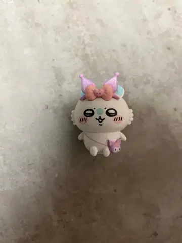 치이카와 산리오 캐릭터즈 시크릿 마스코트 모몽가