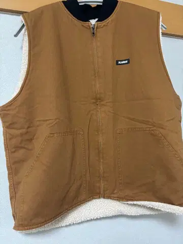 XLARGE 엑스라지 브라운 다운 베스트