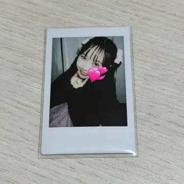 마츠모토 카렌 레이스업 의상 폴라로이드