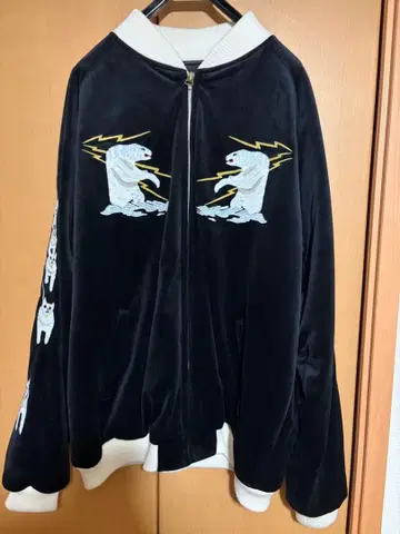 휴스턴 벨벳 수베니어 자켓 스카잔 알래스카 북극곰 자수 화이트 xl