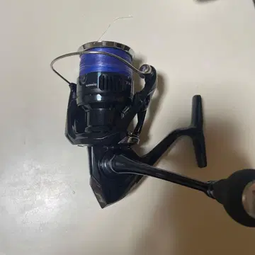 시마노 25트윈파워 XD C3000HG