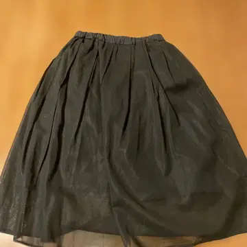 미즈이로 인드 블랙 플레어 스커트 무릎 기장