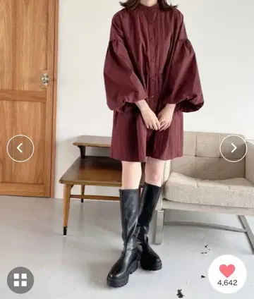 LOWRYS FARM 로리즈팜 프릴 튜닉 원피스 브라운