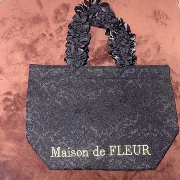 Maison de FLEUR 블랙 토트백