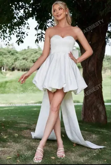 벌룬 헴 이브닝 드레스