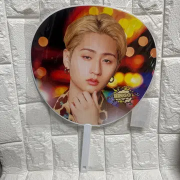 HiHi Jets 공식 부채 8개