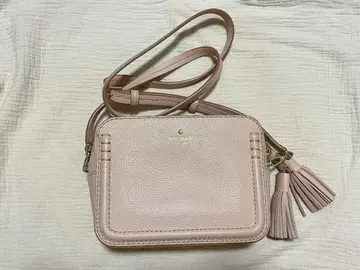 태슬 장식 핑크 숄더백