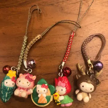 [ 중고품 ] 지역 한정 키티 스트랩 5개 세트