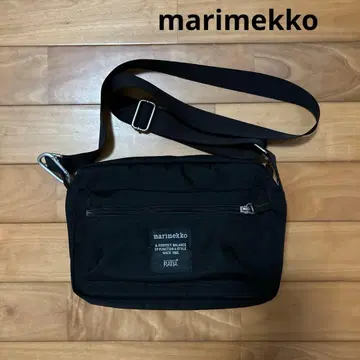 [ marimekko ] 블랙 숄더백 MY THINGS