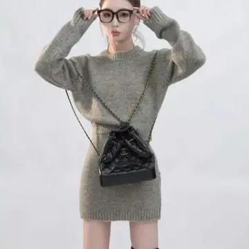 한국 스타일 상의 스커트 셋업