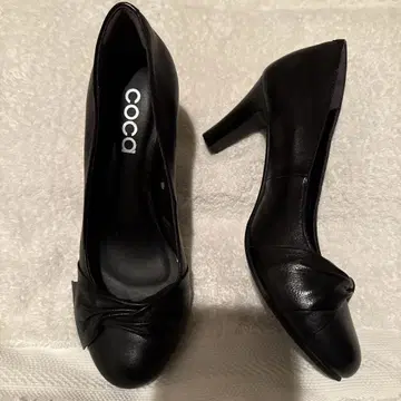 COCA 블랙 하이힐 23.5cm