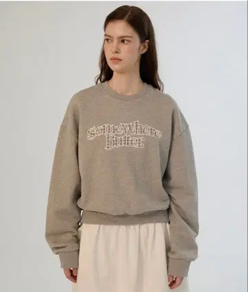 SOMEWHEREBUTTER 로고 맨투맨 그레이