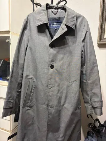 아쿠아 스큐텀 Aquascutum 코트 36