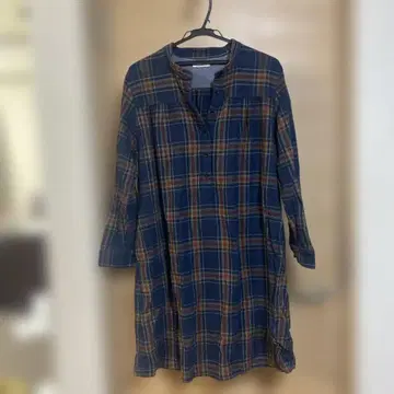 Sunny Clouds 네이비 체크 셔츠 원피스 포켓 부착