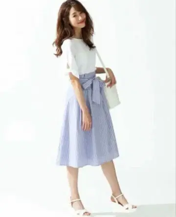 [ 새상품 ] 쿠미쿄쿠 스트라이프 스커트 드라마 하루 씨 착용