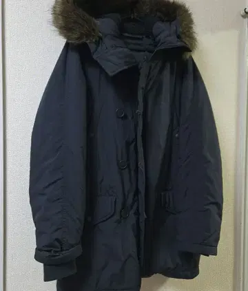 유니클로 NB3 모즈 코트