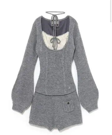 andmary Raven gather set up 그레이