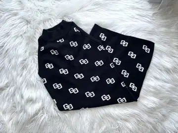 GYDA 완판템 슬리브리스 니트