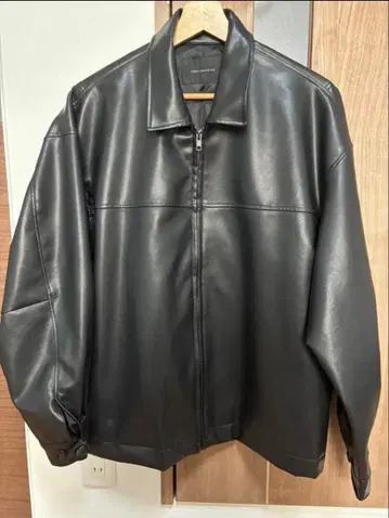 nano universe 블랙 가죽 자켓
