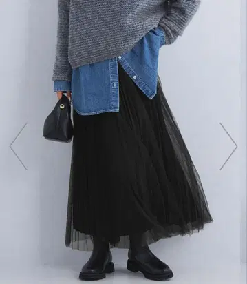 시착만 한 UNITED ARROWS 샤샤 스커트