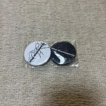 화이트 마운티니어링 캔뱃지 하즈무 DAN