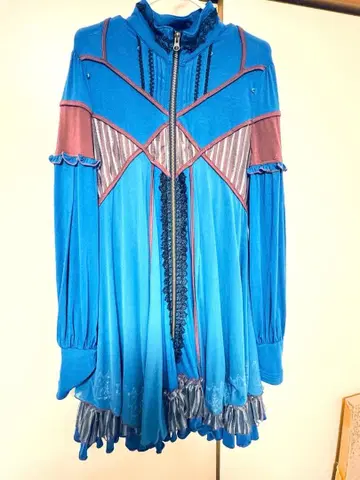 OzzOnJapgn ONESTE 장미 튜닉